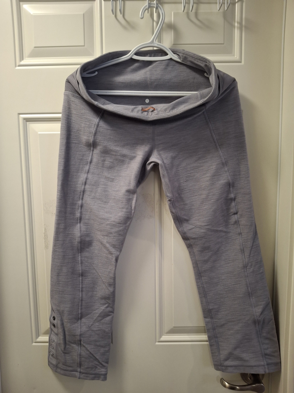 lululemon athletica Heather Gray Cropped Leggings